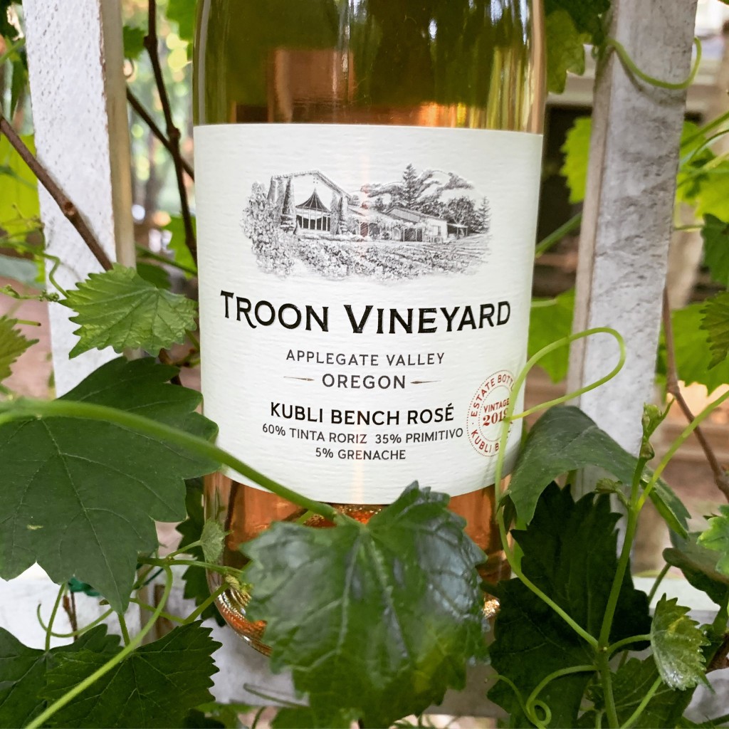 troonrose